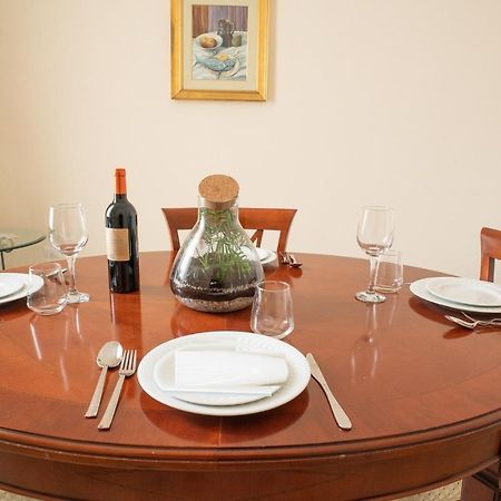 Corte Nicolaiana Apartments By Wonderful Italy Bari Bagian luar foto
