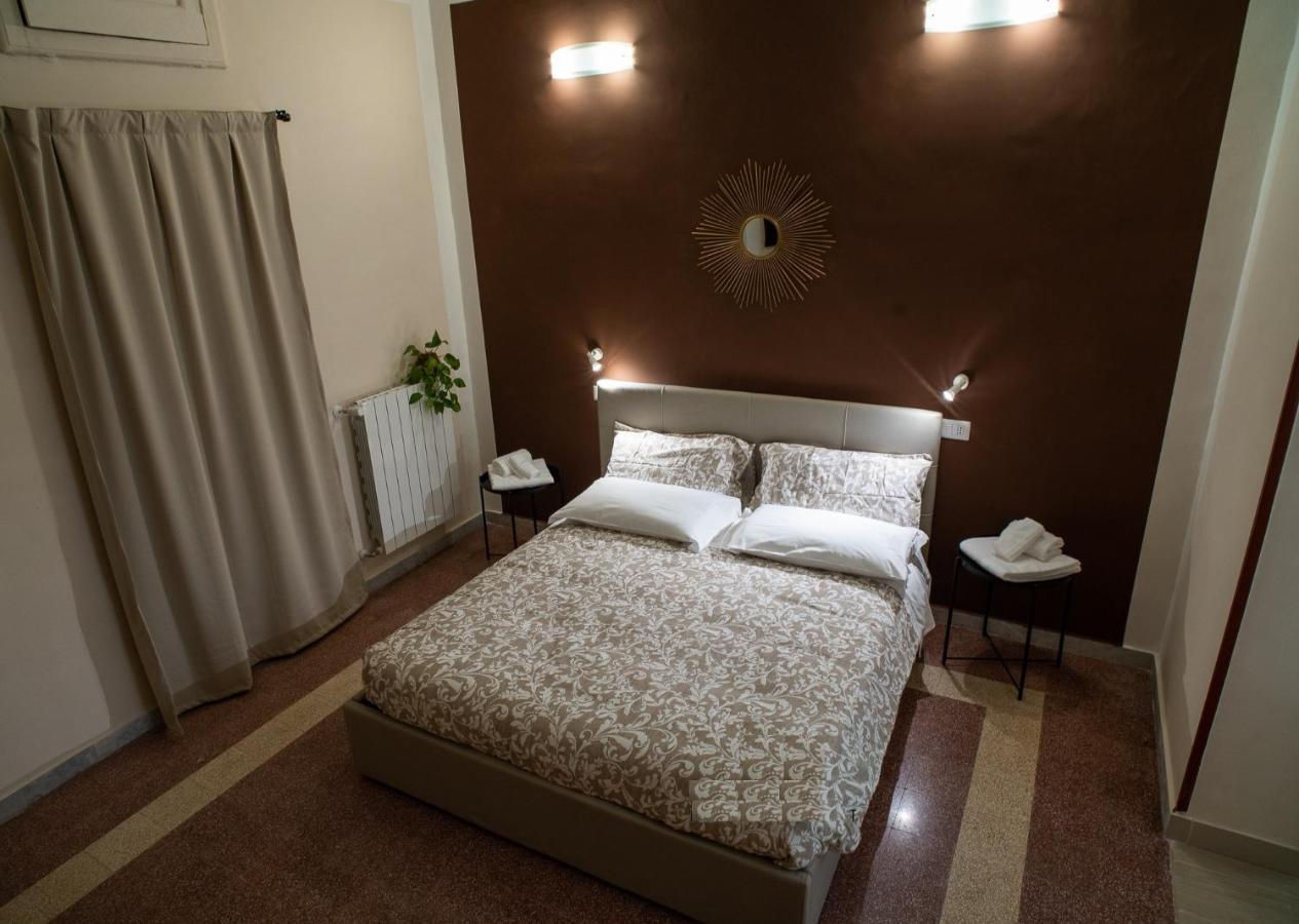 Corte Nicolaiana Apartments By Wonderful Italy Bari Bagian luar foto