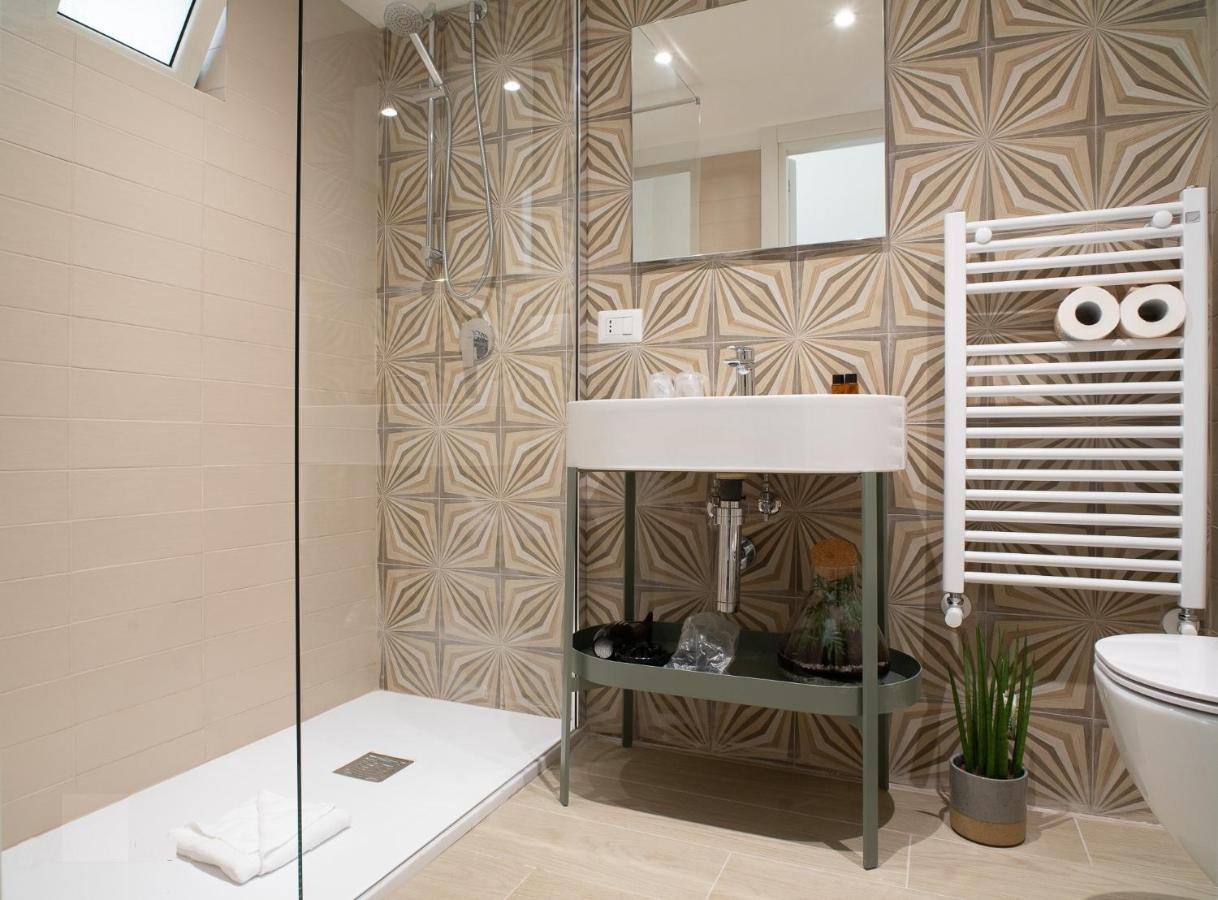 Corte Nicolaiana Apartments By Wonderful Italy Bari Bagian luar foto