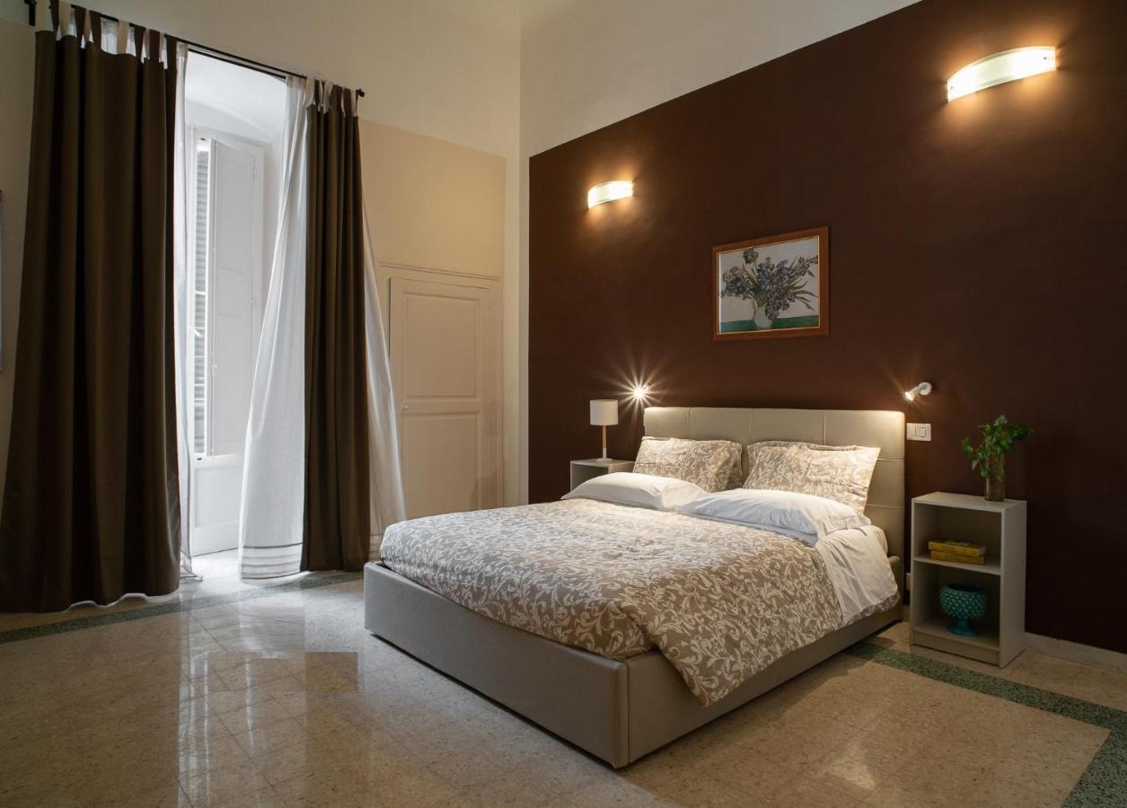 Corte Nicolaiana Apartments By Wonderful Italy Bari Bagian luar foto