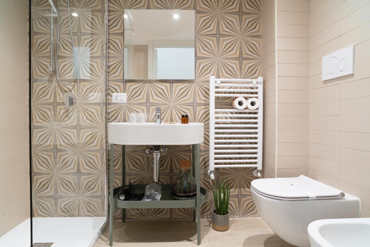 Corte Nicolaiana Apartments By Wonderful Italy Bari Bagian luar foto